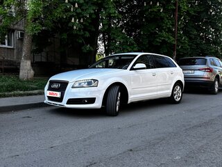 2012 Audi A3 II (8P) Рестайлинг 2, белый, 930000 рублей, вид 5