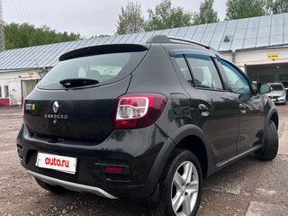 2015 Renault Sandero Stepway II, чёрный, 700000 рублей, вид 5
