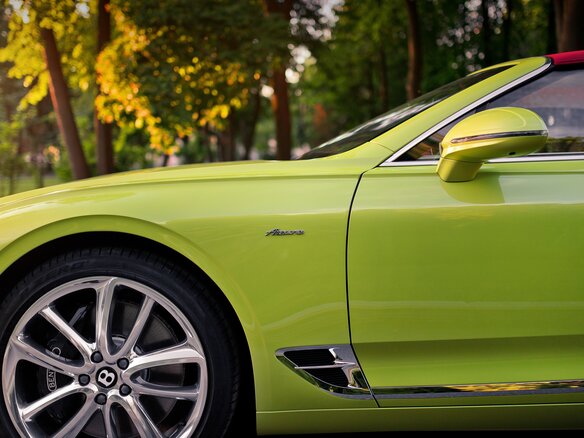 2023 Bentley Continental GT III, зелёный - вид 14