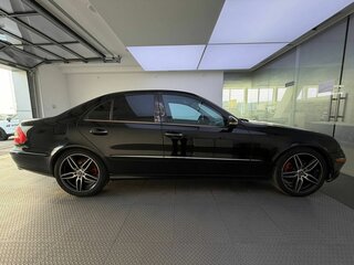 2007 Mercedes-Benz E-Класс 350 III (W211, S211) Рестайлинг, чёрный, 855000 рублей, вид 4