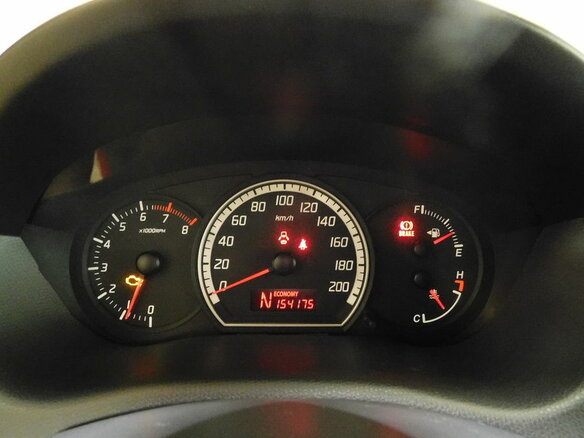 2007 Suzuki Swift AMT III, красный - вид 12