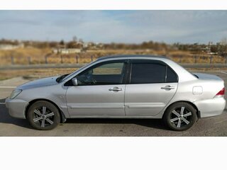 2006 Mitsubishi Lancer IX Рестайлинг, серебристый, 300000 рублей, вид 3