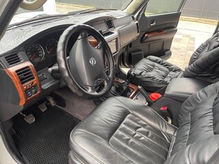 2006 Nissan Patrol V (Y61) Рестайлинг, серебристый, 3600000 рублей, вид 3
