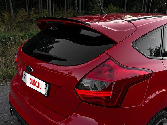 2013 Ford Focus III, красный, 975000 рублей - вид 18