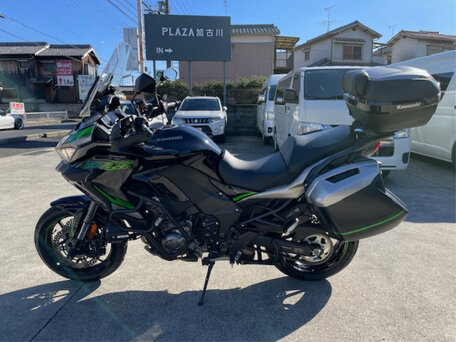2024 Kawasaki Versys 1000, чёрный, 1350000 рублей, вид 2