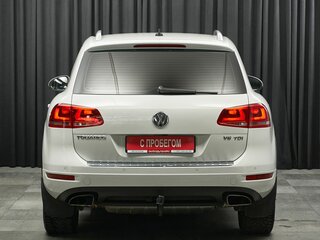 2013 Volkswagen Touareg II, белый, 2500000 рублей, вид 5