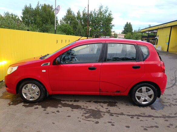 2008 Chevrolet Aveo I Рестайлинг, красный, 250000 рублей - вид 6