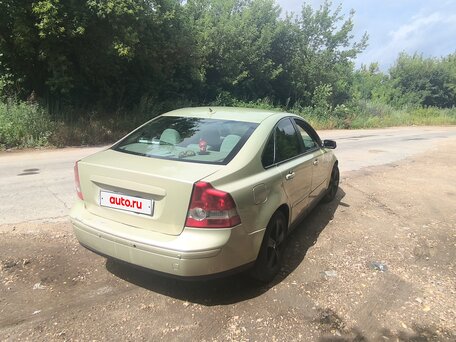 2004 Volvo S40 II, зелёный, 520000 рублей, вид 3