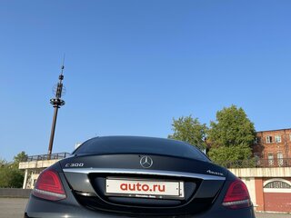 2018 Mercedes-Benz C-Класс 300 IV (W205) Рестайлинг, чёрный, 3300000 рублей, вид 4