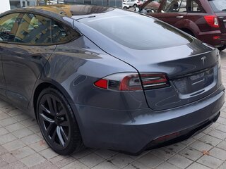 2021 Tesla Model S Long Range I Рестайлинг 2, серый, 4750000 рублей, вид 5