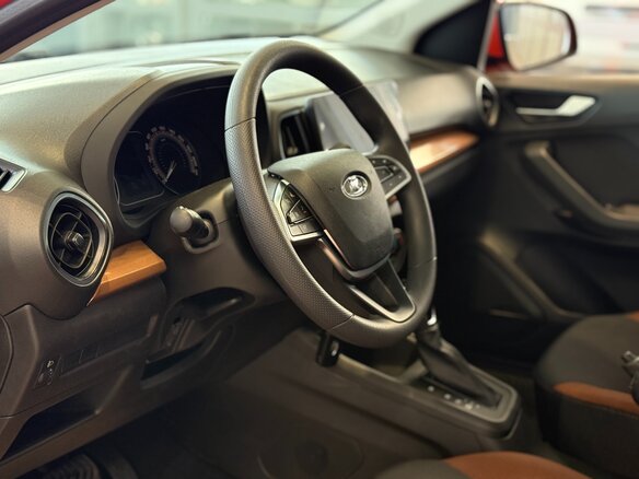 2026 Lada (ВАЗ) Iskra SW Cross, красный, 1847000 рублей - вид 11