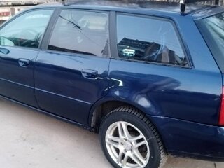 1999 Audi A4 I (B5) Рестайлинг, синий, 280000 рублей, вид 4