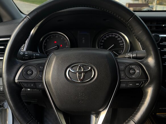 2019 Toyota Camry VIII (XV70), белый, 2750000 рублей - вид 6
