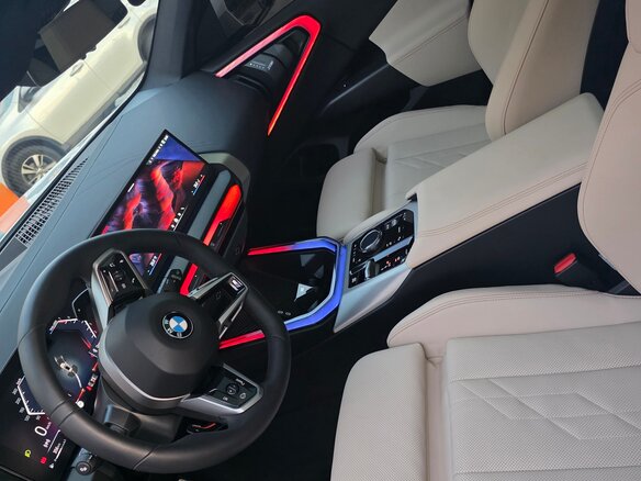 2025 BMW X3 20i xDrive IV (G45/G48), белый - вид 18