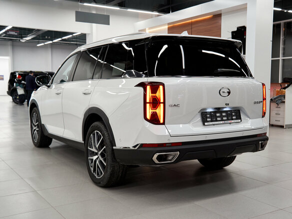 2026 GAC GS8 II, белый, 4949000 рублей - вид 2