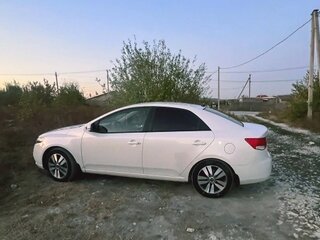 2013 Kia Cerato 6-speed II, белый, 1350000 рублей, вид 4