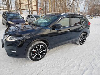 2019 Nissan X-Trail III, чёрный, 2000000 рублей, вид 4