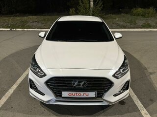 2017 Hyundai Sonata VII (LF) Рестайлинг, белый, 1990000 рублей, вид 4