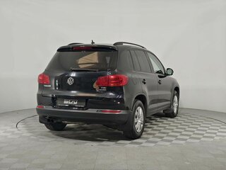 2013 Volkswagen Tiguan I Рестайлинг, чёрный, 825000 рублей, вид 5