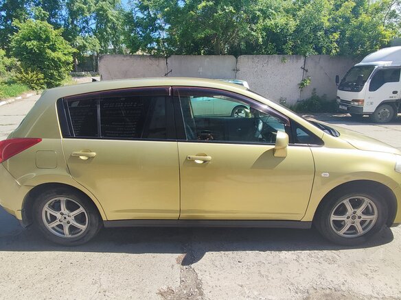 2005 Nissan Tiida I, жёлтый, 340000 рублей - вид 19
