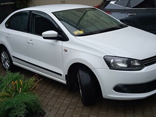 2011 Volkswagen Polo V, белый, 950000 рублей, вид 1