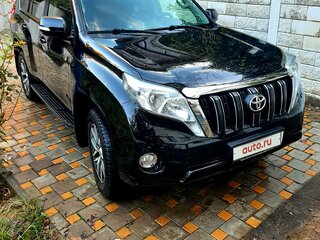 2014 Toyota Land Cruiser Prado 150 Series Рестайлинг 1, чёрный, 3750000 рублей, вид 2