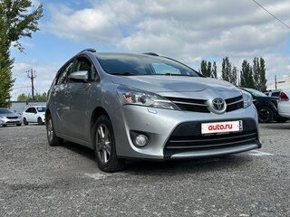 2013 Toyota Verso I Рестайлинг, серебристый, 1390000 рублей, вид 2