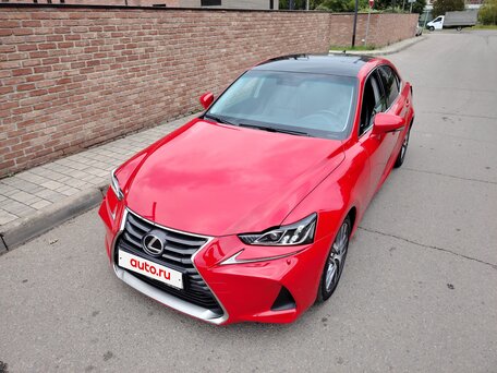2018 Lexus IS 300 III Рестайлинг, красный, 2260000 рублей, вид 3
