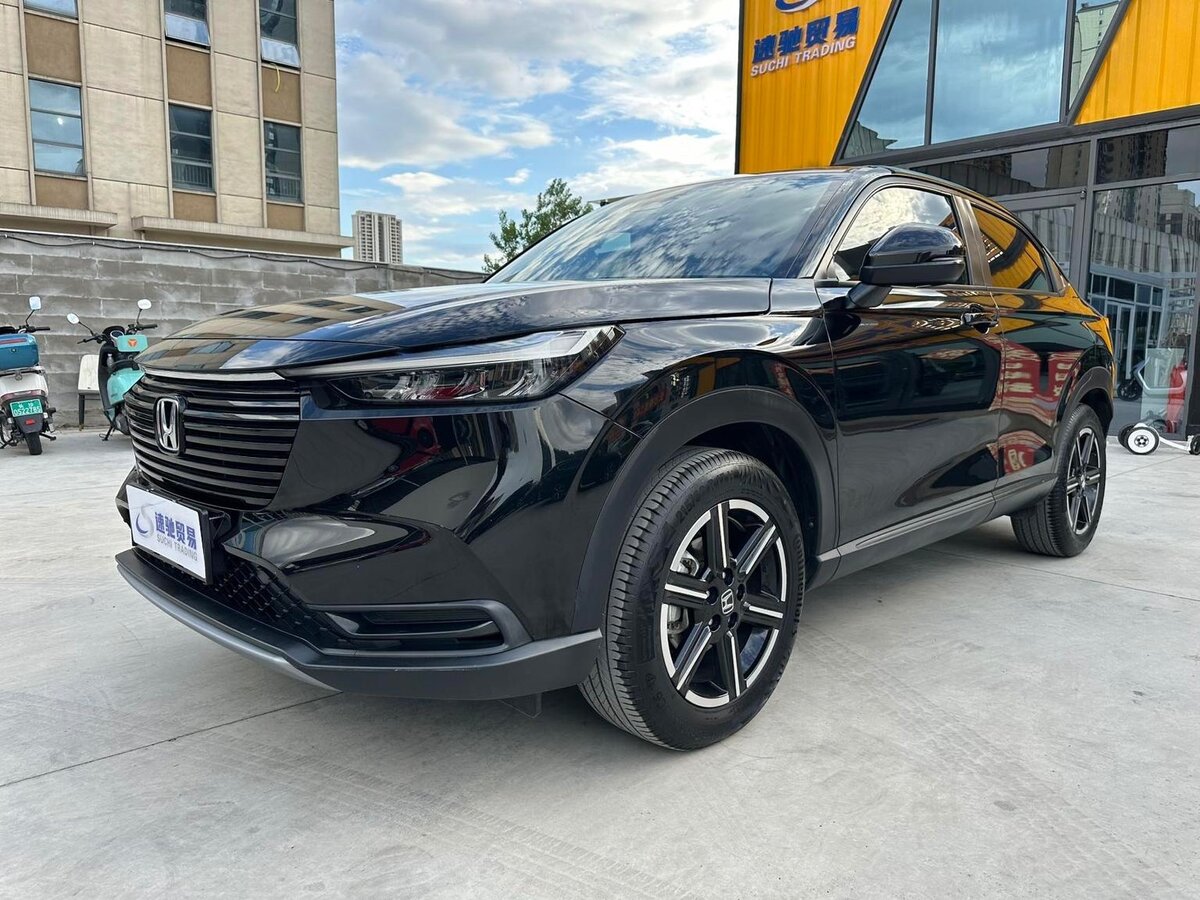 Открыть фотографии: Honda Vezel II