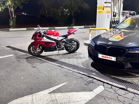 2015 BMW S 1000 RR, красный, 1350000 рублей, вид 2