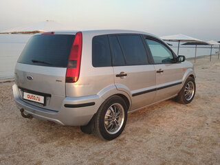 2003 Ford Fusion I, серебристый, 550000 рублей, вид 5
