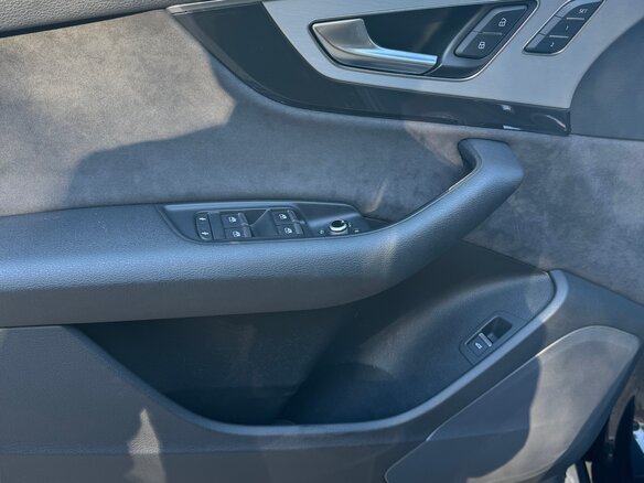 2019 Audi Q7 II (4M), чёрный, 5200000 рублей - вид 14