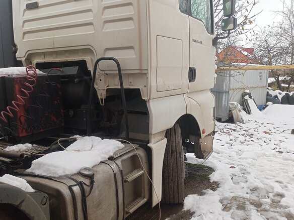 2002 MAN TGS, белый, 2400000 рублей - вид 9