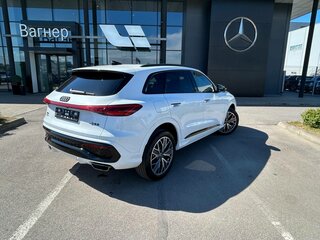 2026 Audi Q5 L III (GU), белый, 6690000 рублей, вид 3