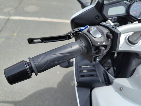2011 Yamaha FZ1, белый, 655000 рублей, вид 5