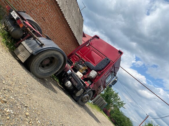 2000 DAF CF-series, красный, 500000 рублей - вид 2