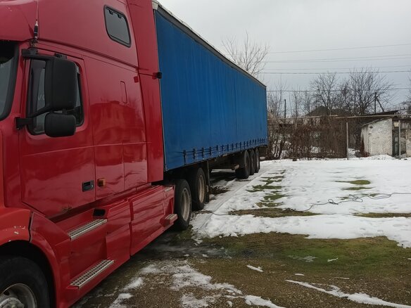 2005 Volvo VHD, красный, 2500000 рублей - вид 5