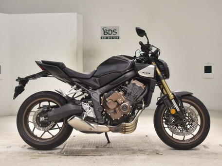 2025 Honda CB 650R, чёрный, 960000 рублей, вид 2