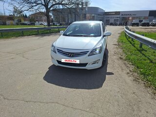 2016 Hyundai Solaris I Рестайлинг, белый, 1020000 рублей, вид 2
