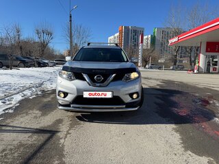 2016 Nissan X-Trail III, серебристый, 2000000 рублей, вид 2