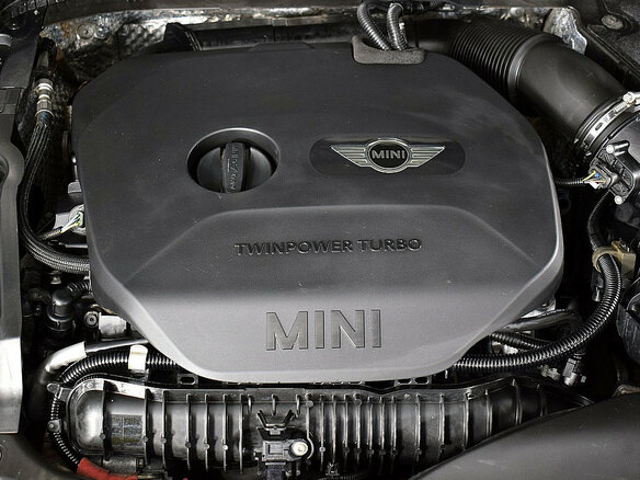 2014 Mini Hatch Cooper S III (F55/F56), чёрный - вид 14