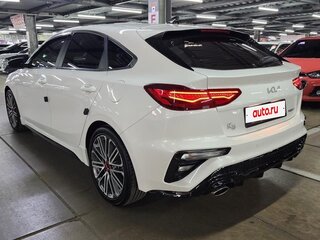 2021 Kia K3 II Рестайлинг, белый, 3500000 рублей, вид 4