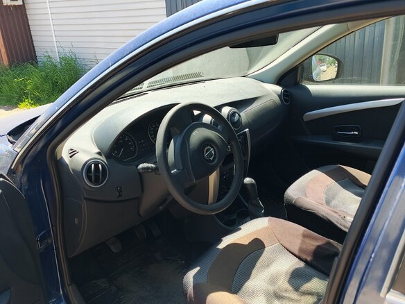 2014 Nissan Almera III (G15), синий, 580000 рублей - вид 4