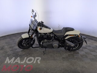 2019 Harley-Davidson Fat Bob, белый, 1749000 рублей, вид 5