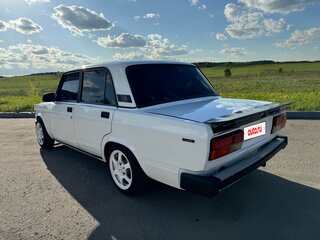 2002 Lada (ВАЗ) 2107, белый, 270000 рублей, вид 2