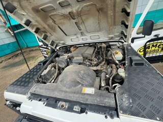 2012 Land Rover Defender 110 I Рестайлинг, белый, 4000000 рублей, вид 4