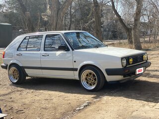 1984 Volkswagen Golf II, белый, 450000 рублей, вид 3