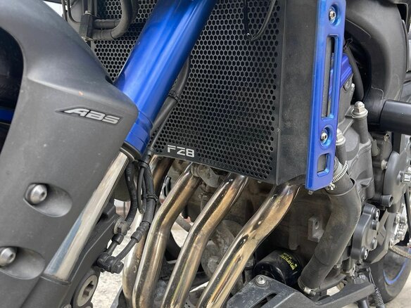 2014 Yamaha FZ8, серый, 650000 рублей - вид 9