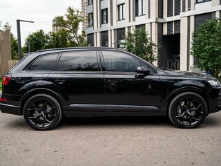 2018 Audi Q7 II (4M), чёрный, 4250000 рублей, вид 1