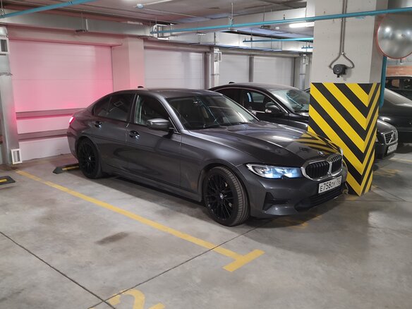 2021 BMW 3 серии 318d VII (G2x), серый, 3300000 рублей